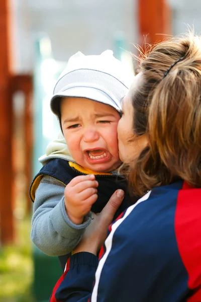 Plačící chlapec — Stock fotografie