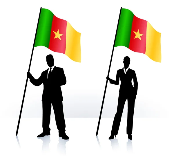 Business silhouettes with waving flag of Camerun — Stock Vector