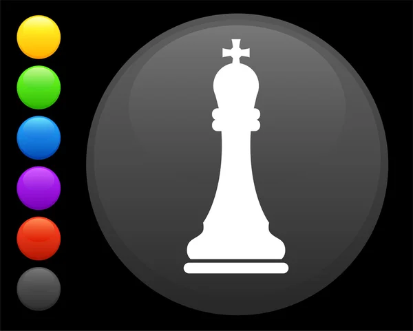 Βασιλιάς εικονίδιο κομμάτι σκάκι στο στρογγυλό κουμπί internet — Διανυσματικό Αρχείο