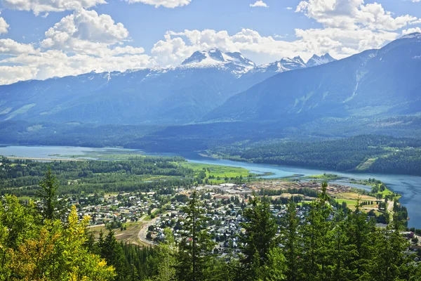 Vista de Revelstoke Na Colúmbia Britânica, Canadá — Fotografia de Stock