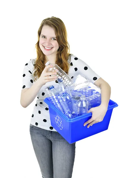 Giovane donna con scatola di riciclaggio — Foto Stock