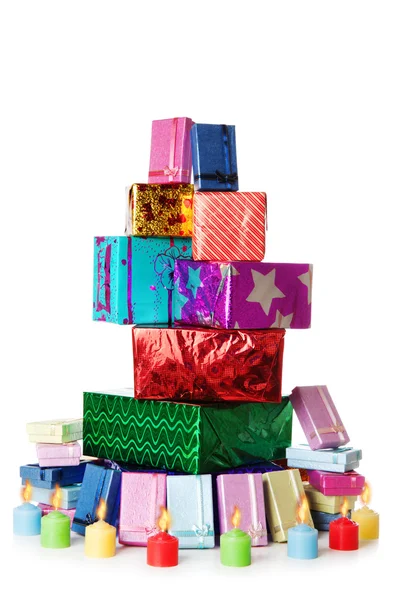 Pila de cajas de regalo jalá aislado —  Fotos de Stock