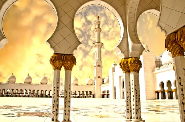 Schejk zayed-moskén i abu dhabi city Stockbild