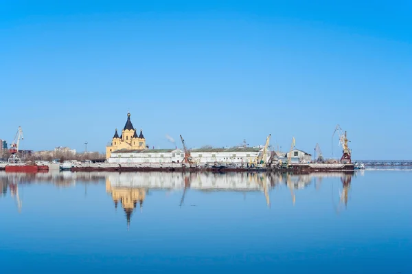 Oka and Volga conflux — Stock Photo, Image