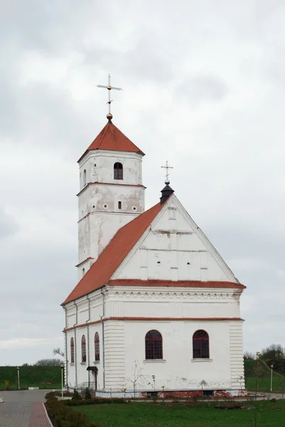 Historische Kirche in Saslawl — Stockfoto