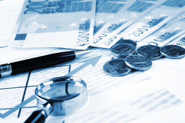 графики и диаграммы на таблице
