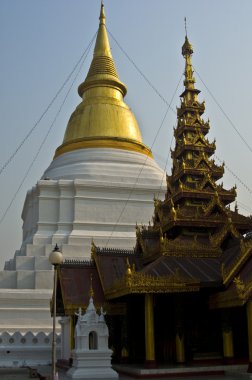 Wat Phra Kaeo Don Tao