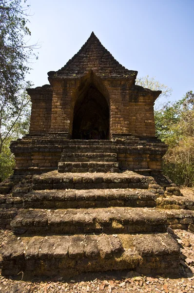 Wat Khao Phanom Phloeng — Stock Photo, Image