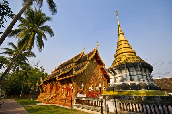 Wat phra som lampang luang — Stockfoto