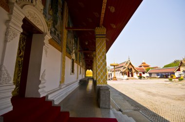 WAT phra o haripunchai