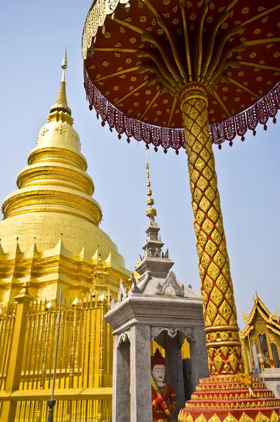 Wat Phra dieses Haripunchai — Stockfoto