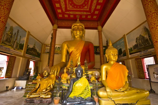 Wat phra to haripunchai — Stock fotografie