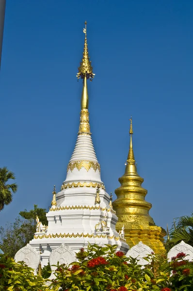 Ват Пхрат Шри Чом Тонг — стоковое фото