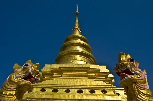 Wat Phrathat Sri Chom Tong — Foto Stock