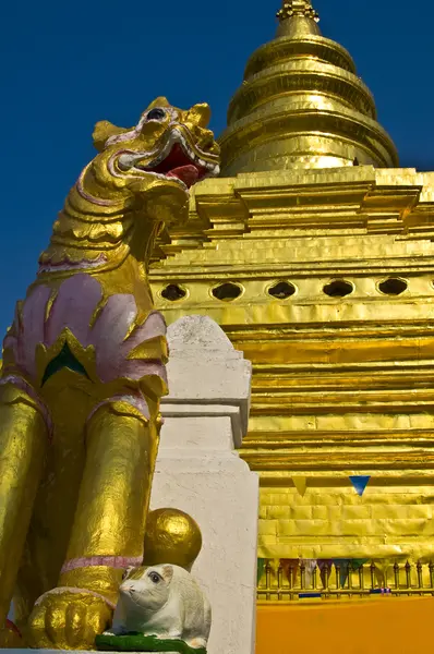 Wat Phrathat Sri Chom Tong — Zdjęcie stockowe