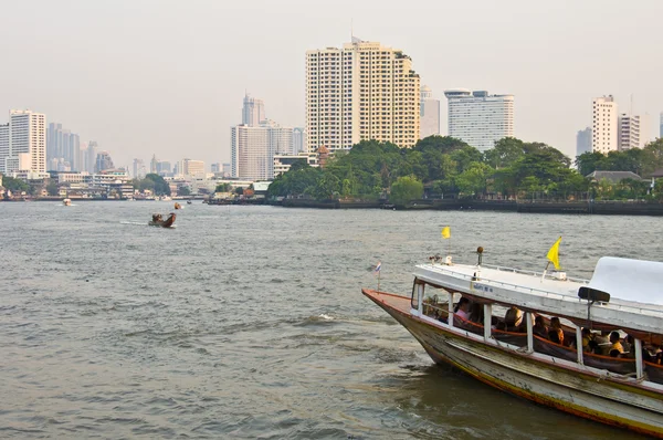 Bangkok és a folyó — Stock Fotó
