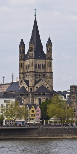 Große St. Martin-Kirche — Stockfoto