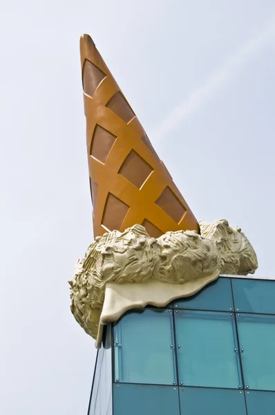 Cono de helado. —  Fotos de Stock