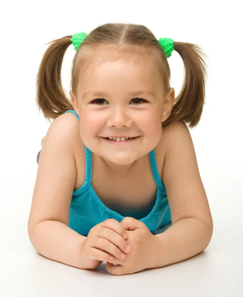 Portret szczęśliwej dziewczynki — Zdjęcie stockowe