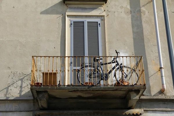 Balkon fiets — Stockfoto