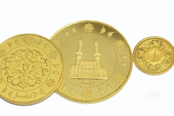 Ouro em dinar — Fotografia de Stock