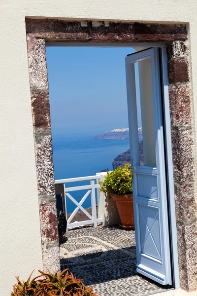 Drzwi w santorini — Zdjęcie stockowe
