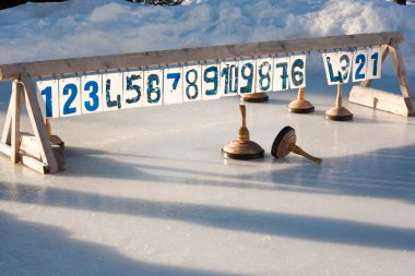 Bavarian curling clipart
