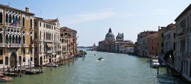 Görünüm santa Maria della salute ponte dell'accademia, Venedik üzerinden