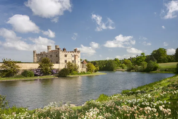 Middeleeuwse kasteel of leeds, in het kent, Verenigd Koninkrijk — Stockfoto