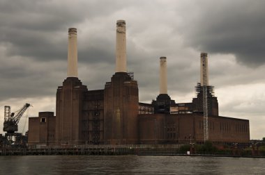 Battersea power plant clipart