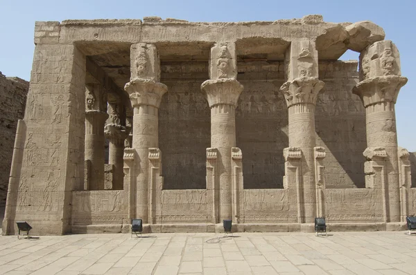 Del av templet i edfu i Egypten — Stockfoto