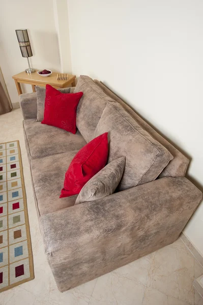 Canapé dans un salon — Photo