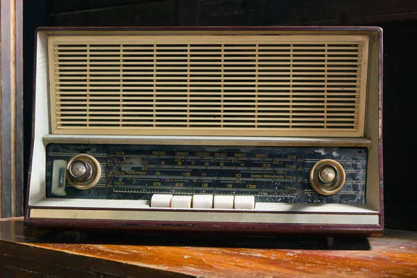 Vintage old radio — Stock Photo, Image