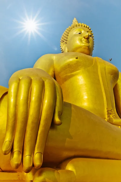 Hand of Biggest Golden Buddha — Stock Photo, Image