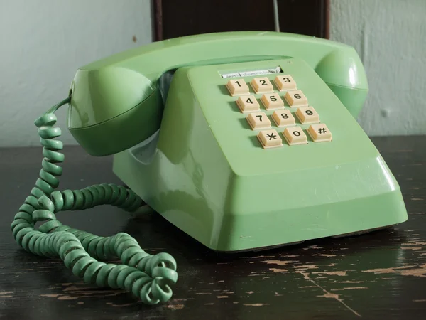 Старий телефон зелений — стокове фото