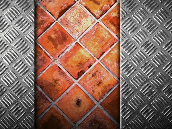 Steel plate Open on Red Ceramic — Stock Photo, Image