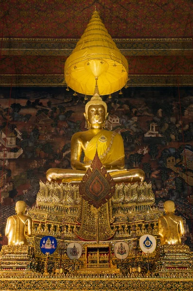 Imagem principal do Buda "Phra Buddha Deva Patimakorn " — Fotografia de Stock