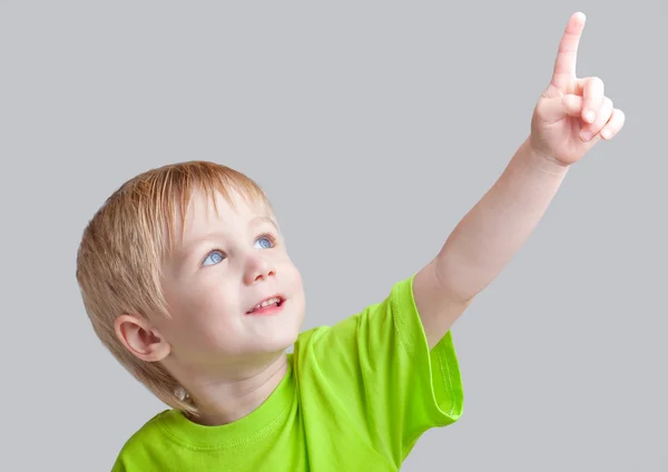 Boy points to something — Stock Photo, Image