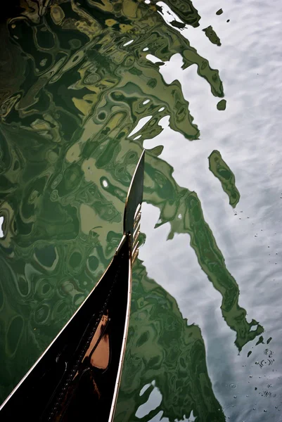 Kara gondol — Stok fotoğraf