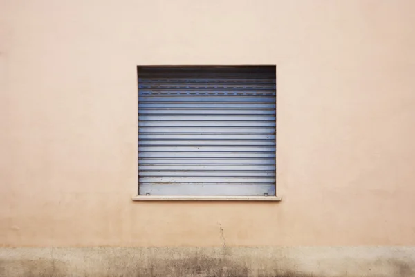 青い窓 — ストック写真