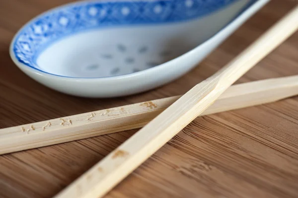 筷子和勺子 — 图库照片