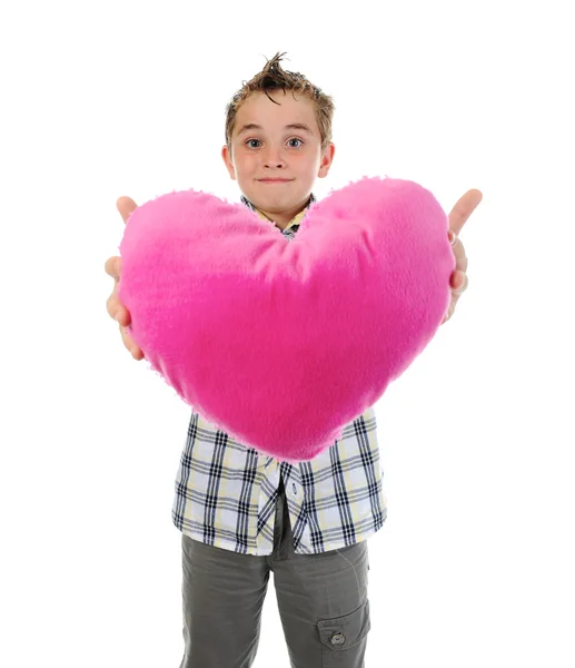 Мальчик дает сердце — стоковое фото