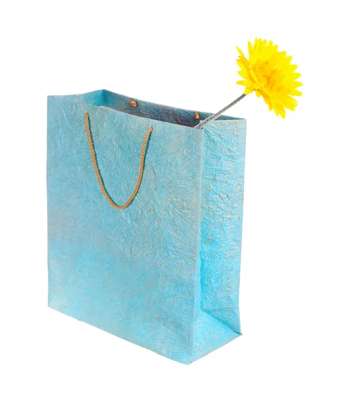 Flor amarilla en una bolsa — Foto de Stock