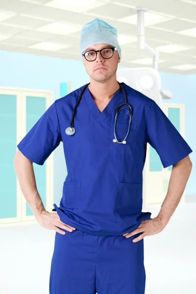 Modern hastane genç adam doktor Stok Fotoğraf