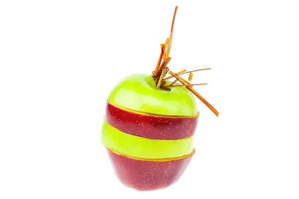 Plátky jablek na sobě s karamelem izolovaných na bílém — Stock fotografie