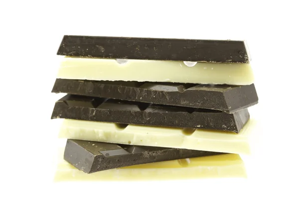 Choklad isolerad på vitt — Stockfoto