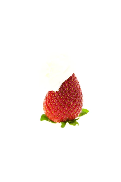 Strawberries with whipped cream isolated on white — Stock Photo, Image