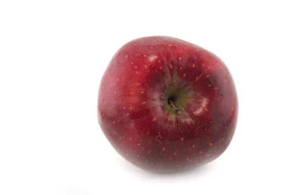 Rode appel geïsoleerd op wit — Stockfoto