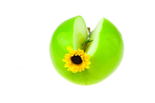 Apple och en blomma isolerad på vit — Stockfoto