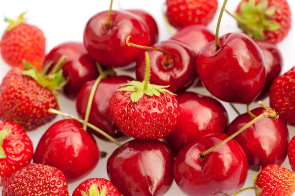 Achtergrond van cherry en aardbei — Stockfoto